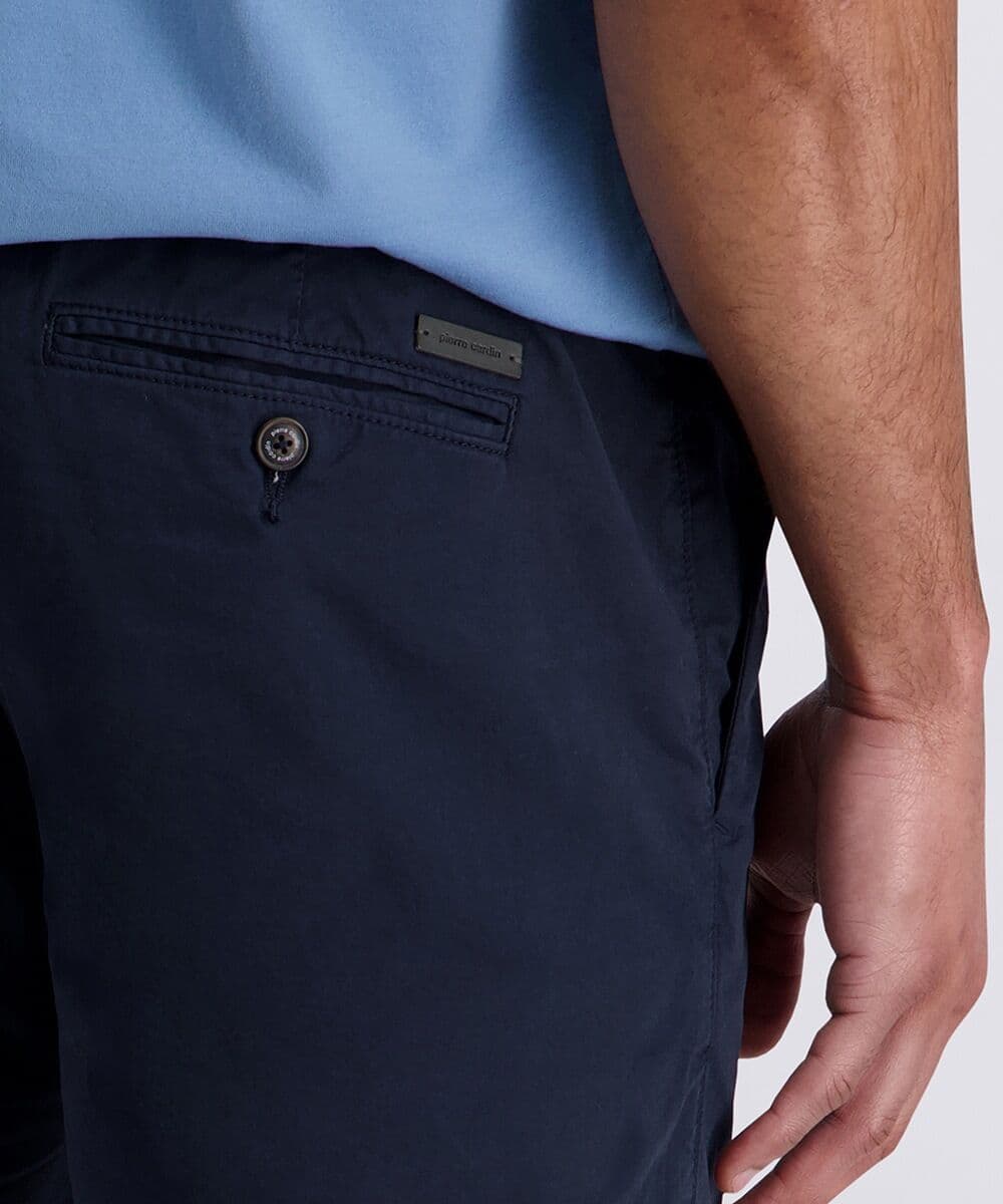 Chinoshorts PIERRE CARDIN "PC-Strasbourg", Herren, Gr. 44, N-Gr, blau (deep well), Web, Obermaterial: 98% Baumwolle, 2% Elasthan, unifarben, regular fit knielang, Hosen Chinoshorts, mit Taschen