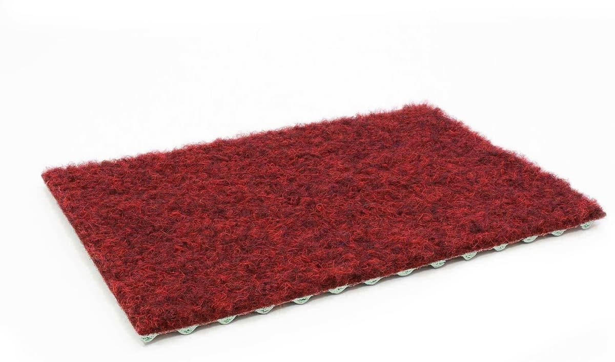Kunstrasen "GREEN, Gesamthöhe 7,5 mm, Made in Netherlands", rot, B:400cm L:2.550cm, Polypropylen (PP), PRIMAFLOR-IDEEN IN TEXTIL, Teppiche, Kunstrasen, Rasenteppich, rot, mit Noppen, witterungsbeständig & wasserfest