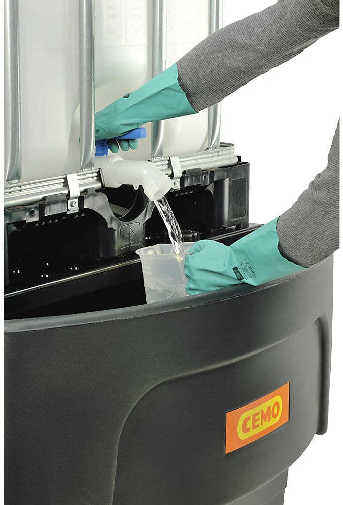PE-Auffangwanne für Tankcontainer IBC/KTC, für 1 x IBC/KTC Abfüllvorsatzbehälter, mit PE-Lochplatte CEMO