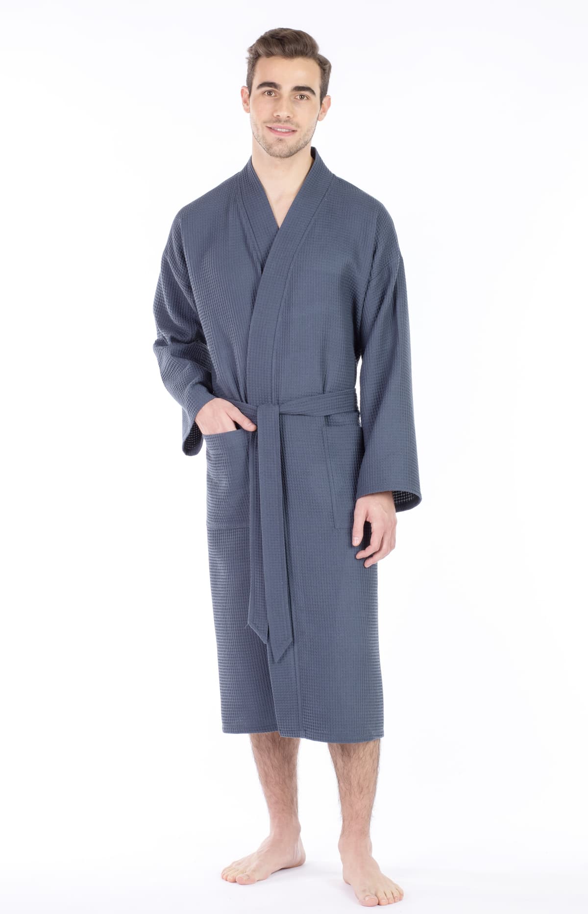 Unisex-Bademantel FRAMSOHN FROTTIER "leger geschnitten, hergestellt in Österreich" Gr. L, grau (anthrazit), L:120cm, Waffelpiqué, Hausmäntel, Unisex-Bademantel, Unisex Waffelpiqué anthrazit L L: 120cm, N-Gr