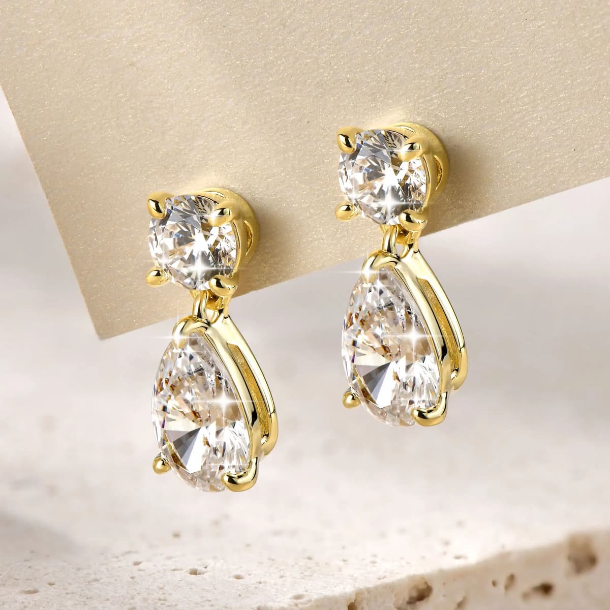 Celestinova Waterdrop Full Cubic Zircon Drop Earrings for Women Sparkling Jewelry Earrings Designer Engagement Luxury Fine Gifts