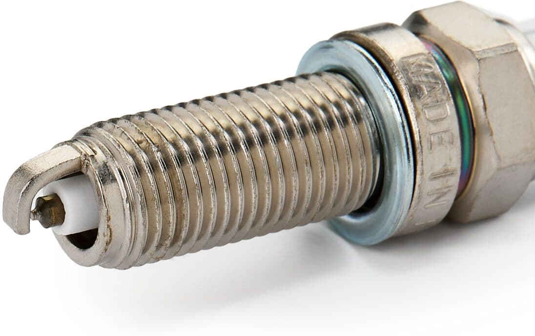 Champion CET15P Spark plug