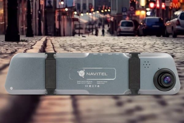 Navitel MR155NV Full HD Dashcam met 2 Megapixels en 140 graden kijkhoek