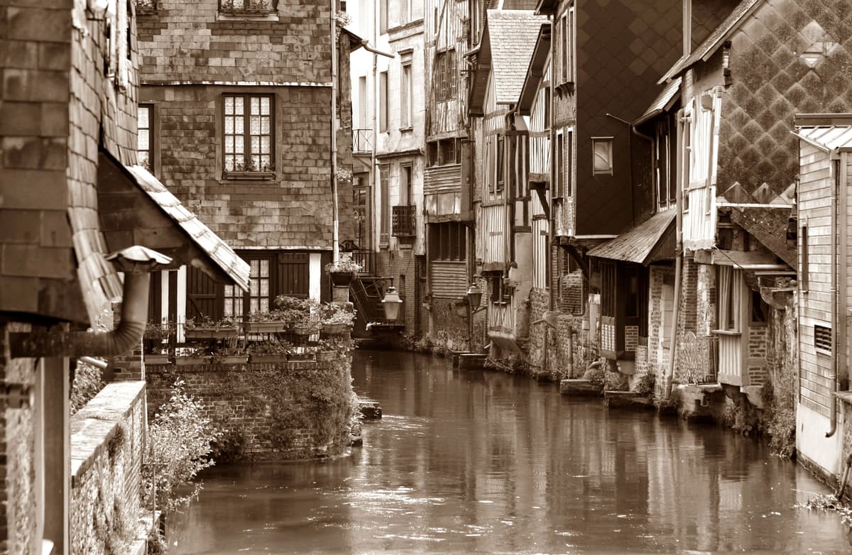 Fototapete PAPERMOON "Venedig Sepia", bunt, B:5m L:2,8m, Vlies, Tapeten, Fototapete