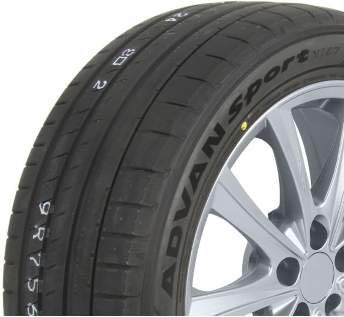 Sommerreifen YOKOHAMA Advan Sport V107 315/35R20 XL 110Y