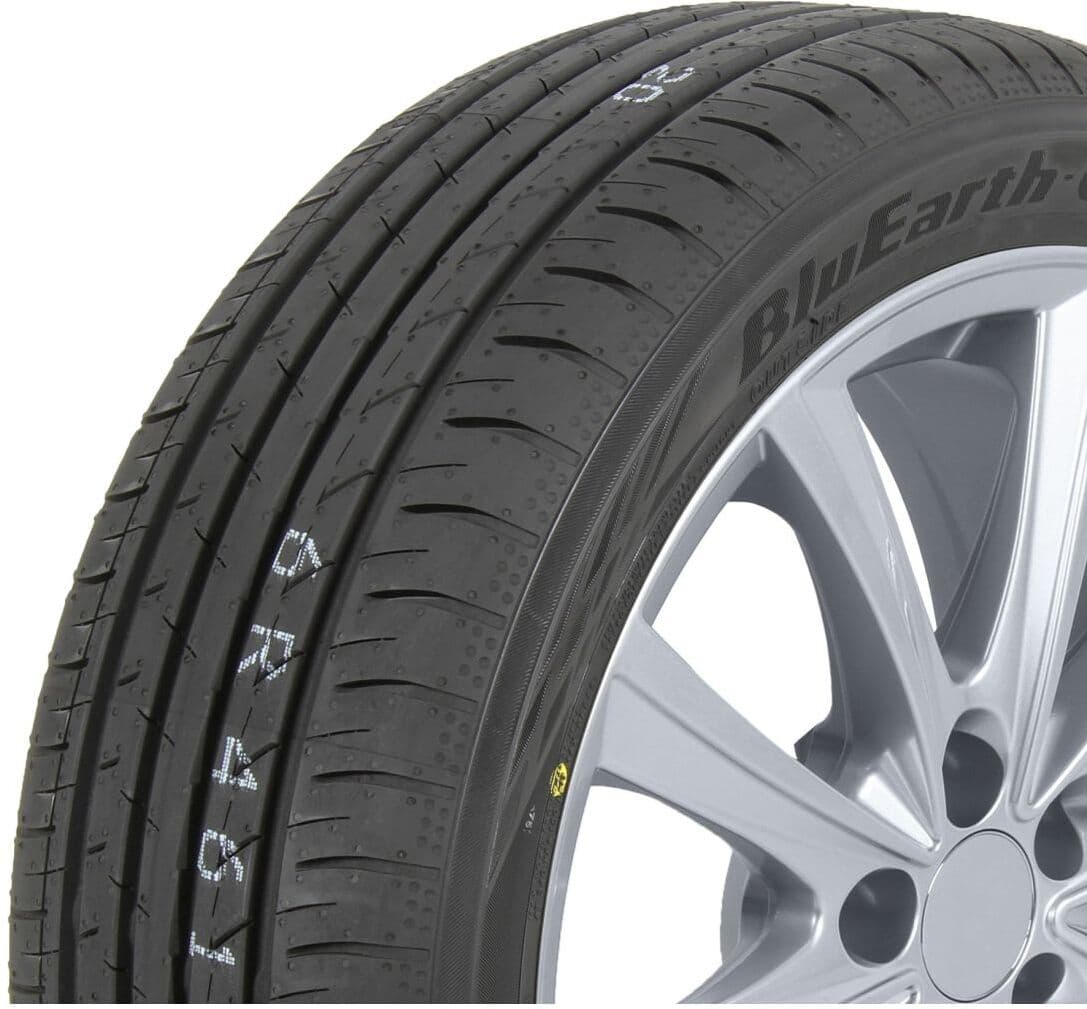 Sommerreifen YOKOHAMA BluEarth-GT AE51 215/50R17 XL 95W