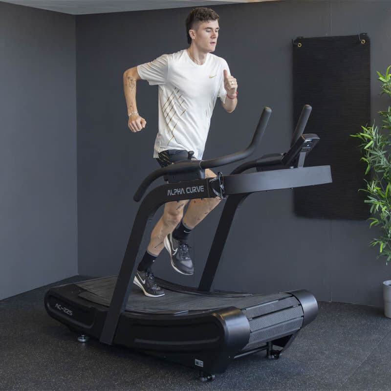 Sportsmaster Alpha Runner Curve