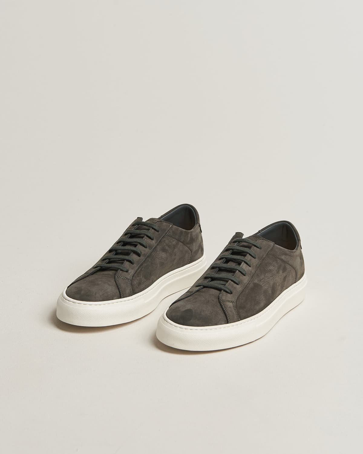 Common Projects Achilles Piuma Nubuck Sneaker Dark Grey men 45 Grå