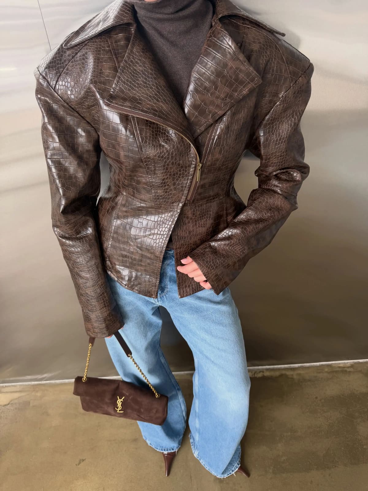 BIANHUI Laur Women Crocodile Faux Leather Biker Jacket Fitted Waist Short Lapel Zipper Retro Motorcycle Coat 2026