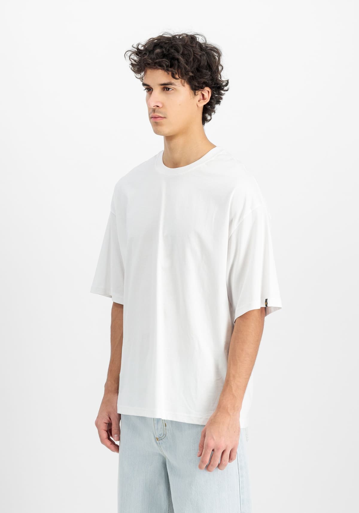 T-Shirt ALPHA INDUSTRIES "Studio Edition T-Shirt", Herren, Gr. S, weiss (weiß), Obermaterial: 100% Baumwolle, Shirts T-Shirt weiß S