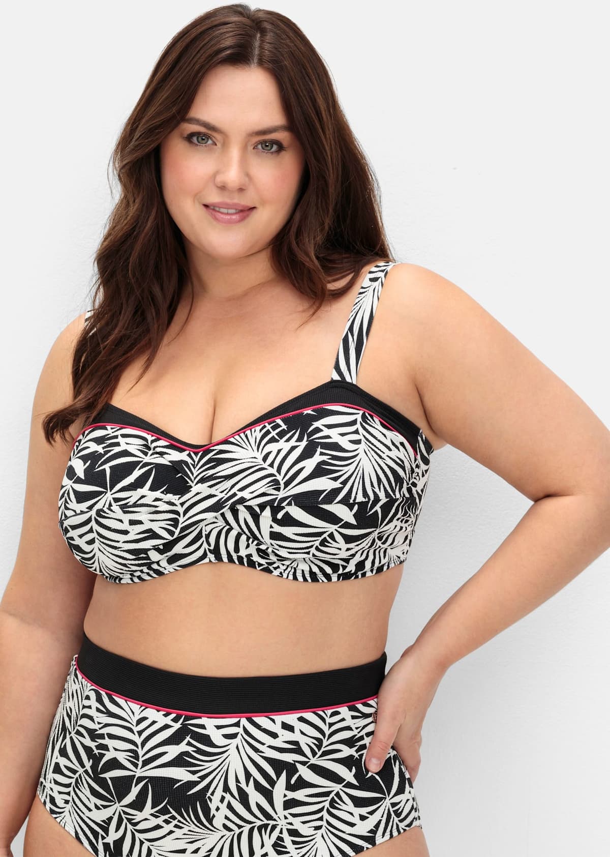 Bustier-Bikini-Top SHEEGO, Damen, Gr. 48, Cup F, schwarz (schwarz bedruckt), Elasthan, Polyamid, Bikini-Oberteile Bustier-Bikini-Top schwarz bedruckt 48, Cup F