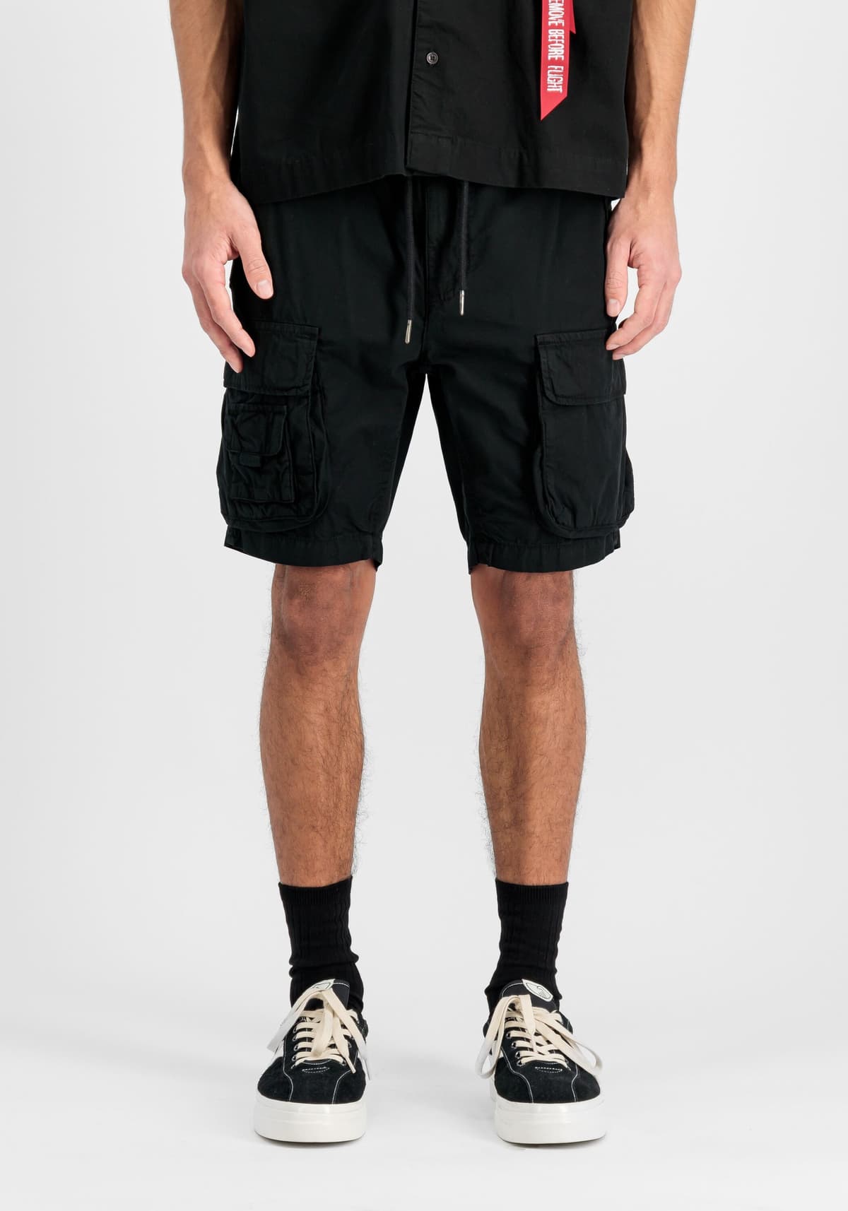 Shorts ALPHA INDUSTRIES "Aloha Safari Shorts", Herren, Gr. 38, Normalgrössen, schwarz, Obermaterial: 80% Baumwolle, 20% Viskose, Hosen Shorts schwarz 38, Normalgrössen