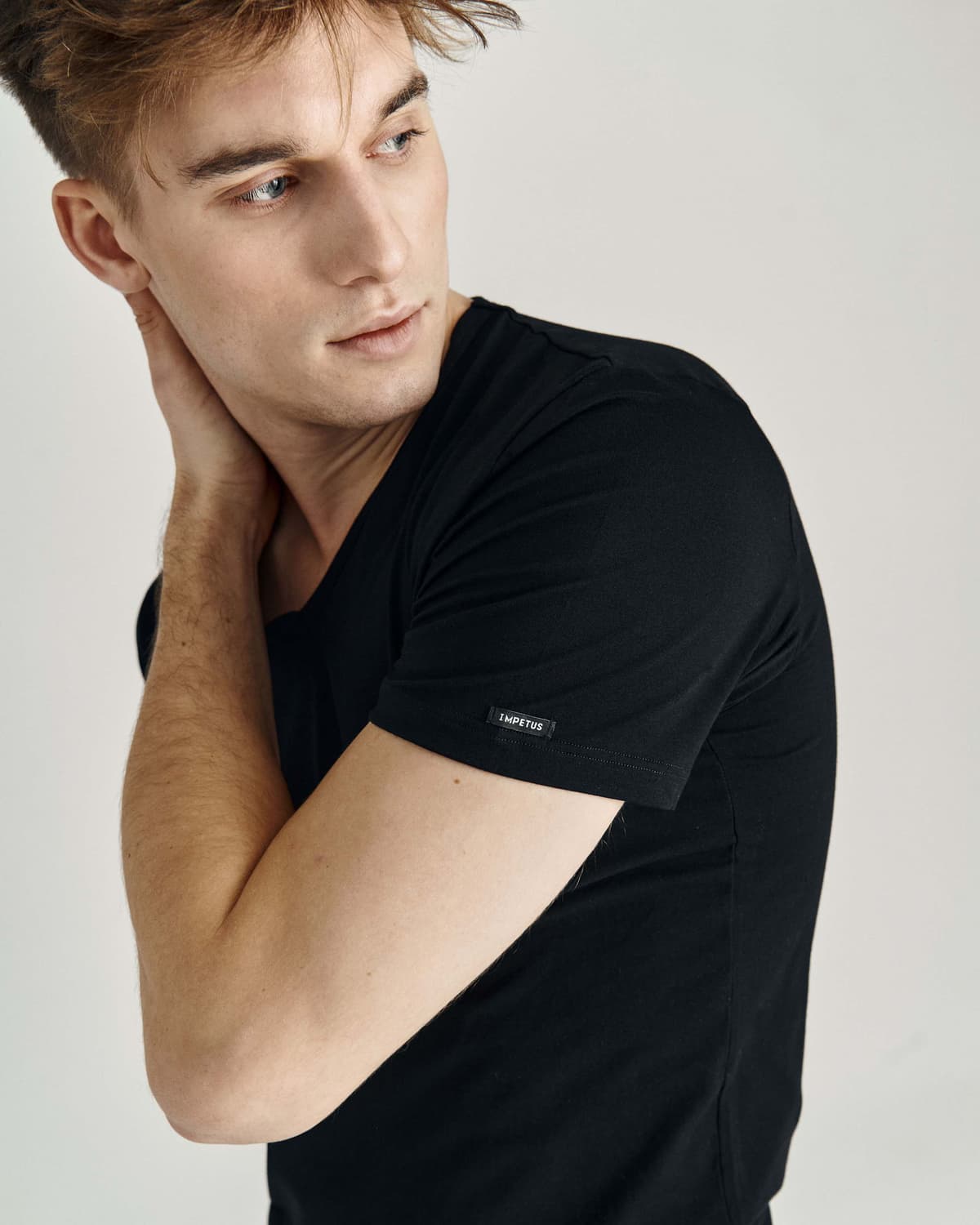 IMPETUS T-shirt de homem gola em V Cotton Stretch PRETO (L)