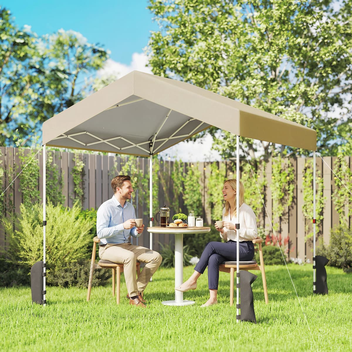 Outsunny Tenda Pieghevole 2,4x2,4 m Pop-up UPF50+ Blocco Centrale Altezza Regolabile Borsa da Trasporto Sacchi di Sabbia Beige   Aosom Italy