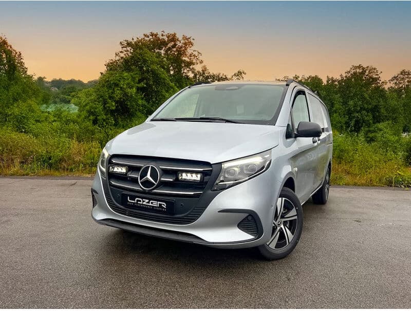 LazerLamps România Kit de Integrare Lazer Lamps în Grilă cu Triple-R 750 pentru Mercedes-Benz Vito 2024-Prezent
