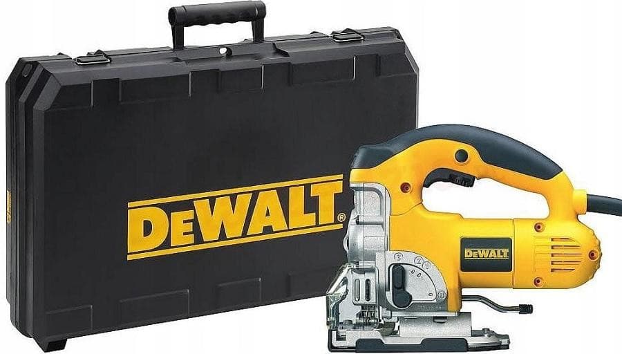DeWalt DW 331 K QS professionele elektrische reciprozaag, 701 watt, 135 mm snijdiepte, variabele snelheid en pendelbeweging