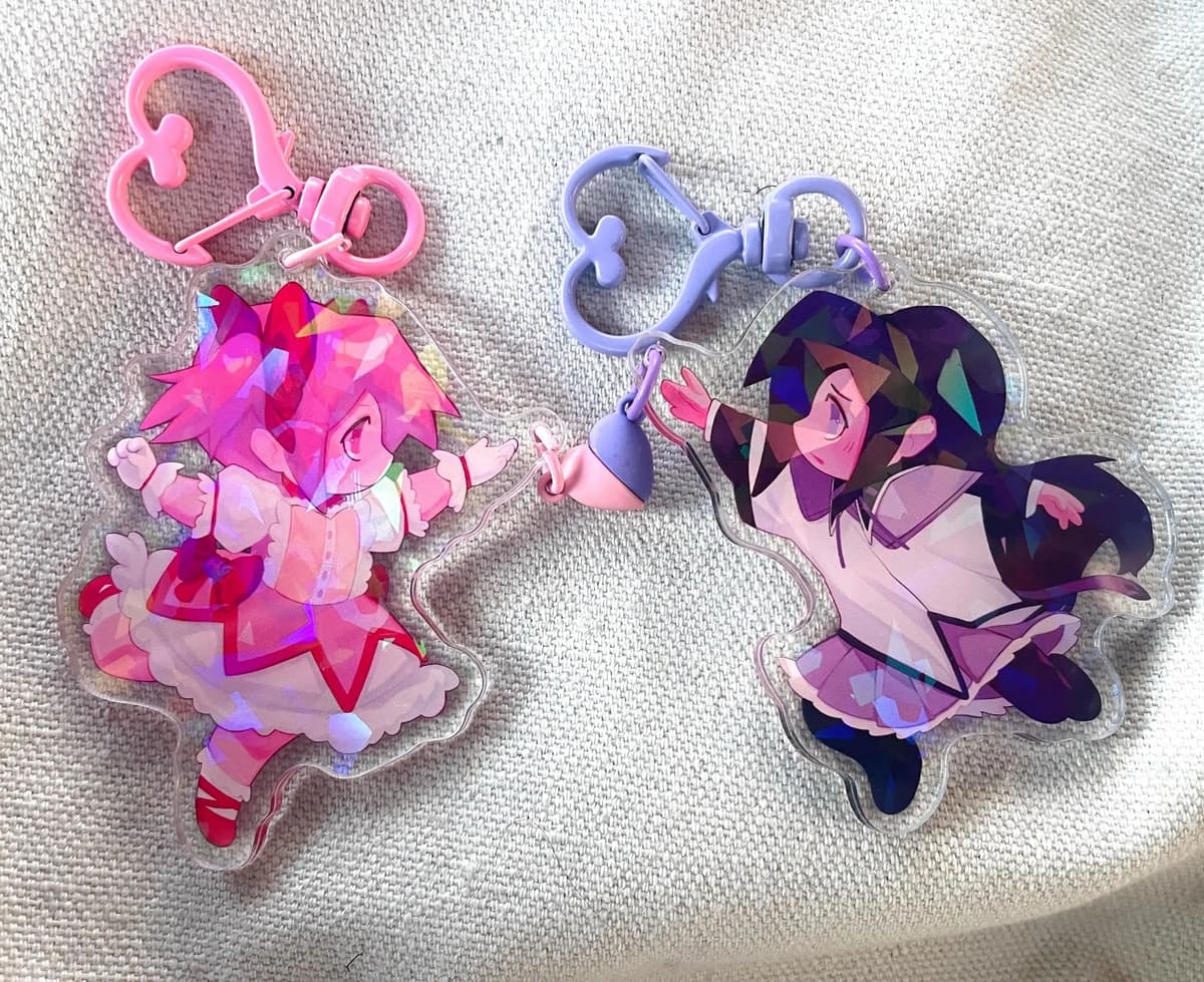 NONE Puella Magi Madoka Magica Matching Holographic Magnetic Keychains (Homura Akemi and Madoka Kaname)