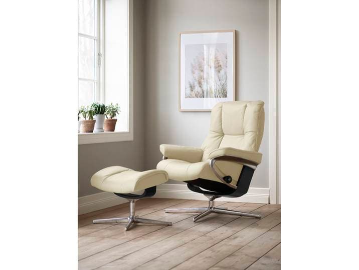 Relaxsessel STRESSLESS Mayfair , beige (vanilla paloma), B:92cm H:103cm T:79cm, Leder PALOMA: PALOMA ist ein durchgefärbtes Semianilin-Möbelleder mit natürlicher Narbung., Sessel, Relaxsessel, mit Hocker, mit Cross Base, Größe S, M & L, Holzakzent Schwarz