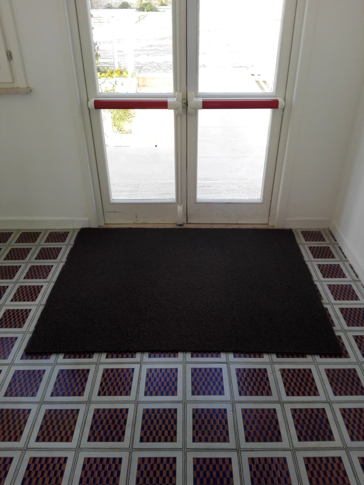 Zerbinpass Tappeto per Esterni Asciugapasso Vinilico Cernusco Plus (simile 3M Nomad Terra 6050) - 90x150 / Nero