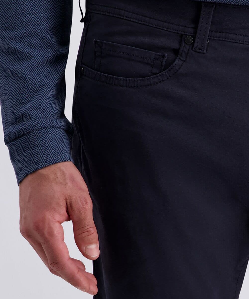 5-Pocket-Hose PIERRE CARDIN "PC-Lyon", Herren, Gr. 30, Länge 34, blau (marine), Web, Obermaterial: 97% Baumwolle, 3% Elasthan, weit, unten schmal lang, Hosen 5-Pocket-Hose, Tapered fit marine 30, Länge 34