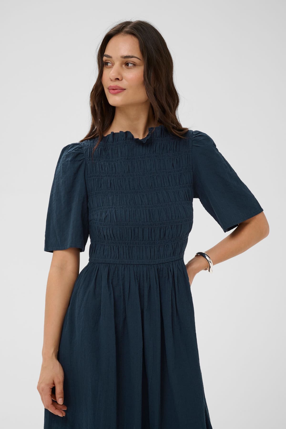 Midikleid KAFFE "Damen Kleid KAbethany", Damen, Gr. 42, N-Gr, blau (midnight marine), Obermaterial: 100% Baumwolle CO., Kleider Midikleid