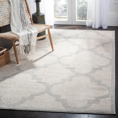 SAFAVIEH Amherst Blanch Modern Rug