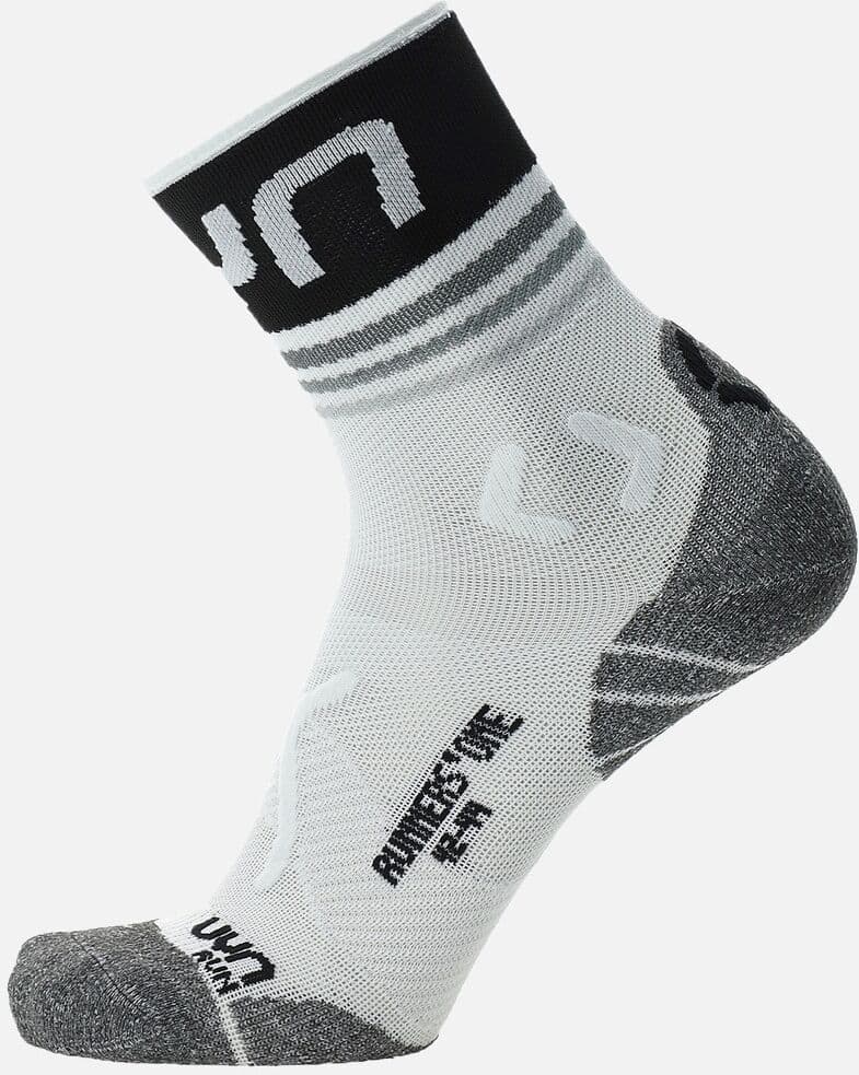 Uyn Calcetines de hombre MAN RUNNER'S ONE SHORT .  (42-44) Blanco