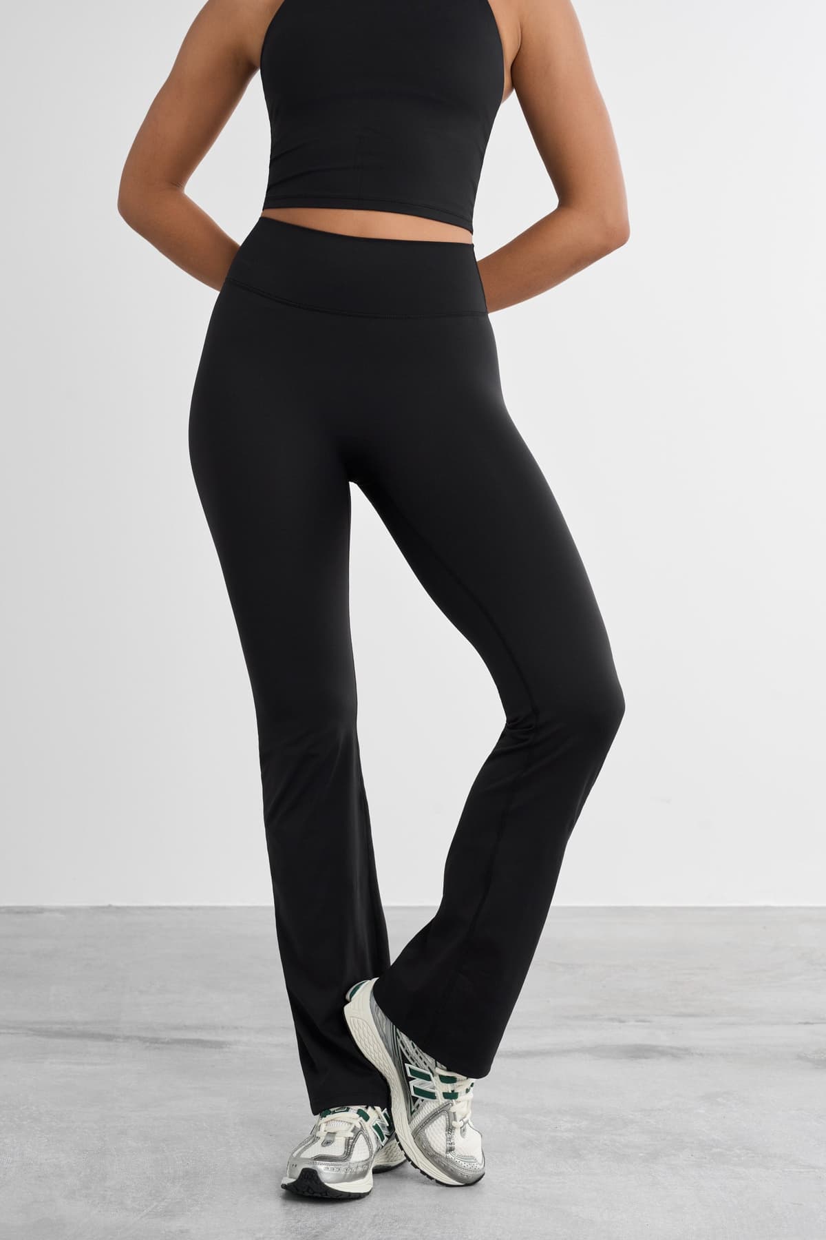 FAMME Signature Flared Leggings V2 Black L