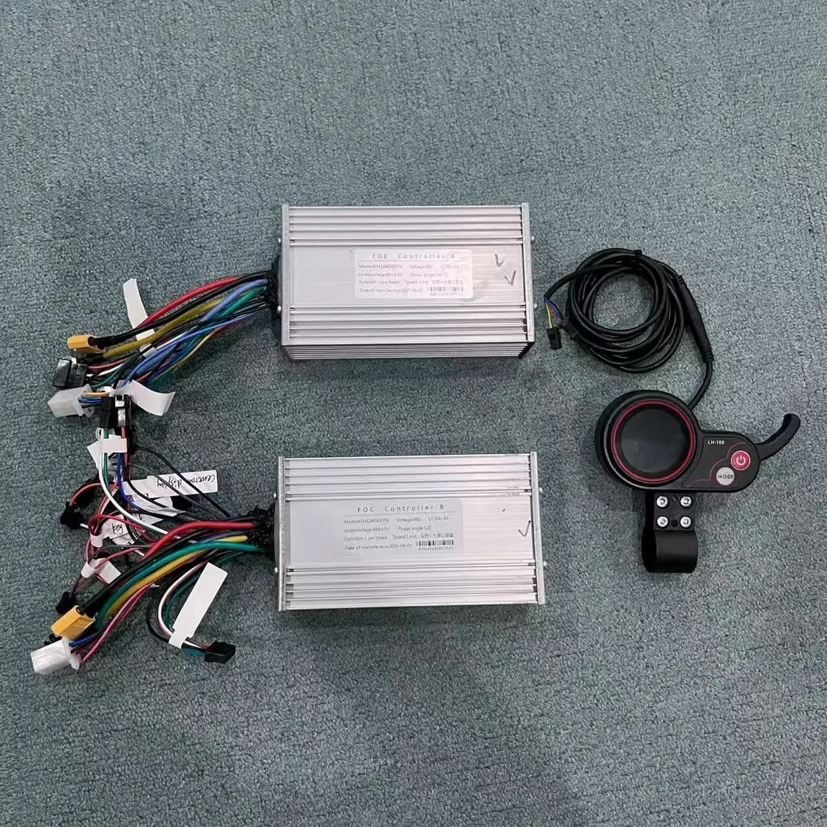 NONE Toursor 60V 50A FOC Motor Speed Controller A & B 2800W 3000W Dual Motor LCD Central Screen Throttle Display Scooter Controller