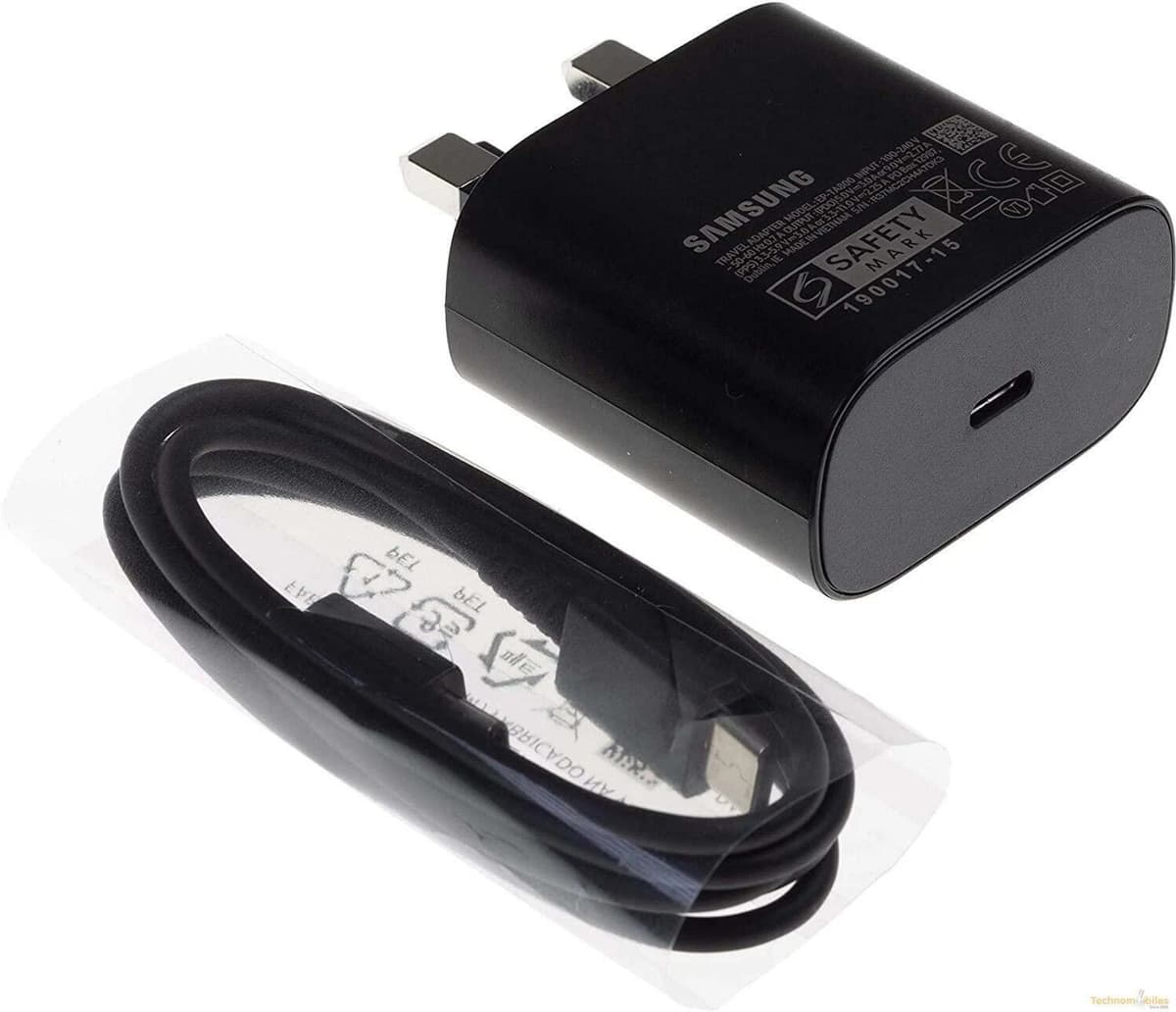 SAMSUNG Original EP-TA800 25W Super Fast Charging Type C to Type C Wall Charger - Black