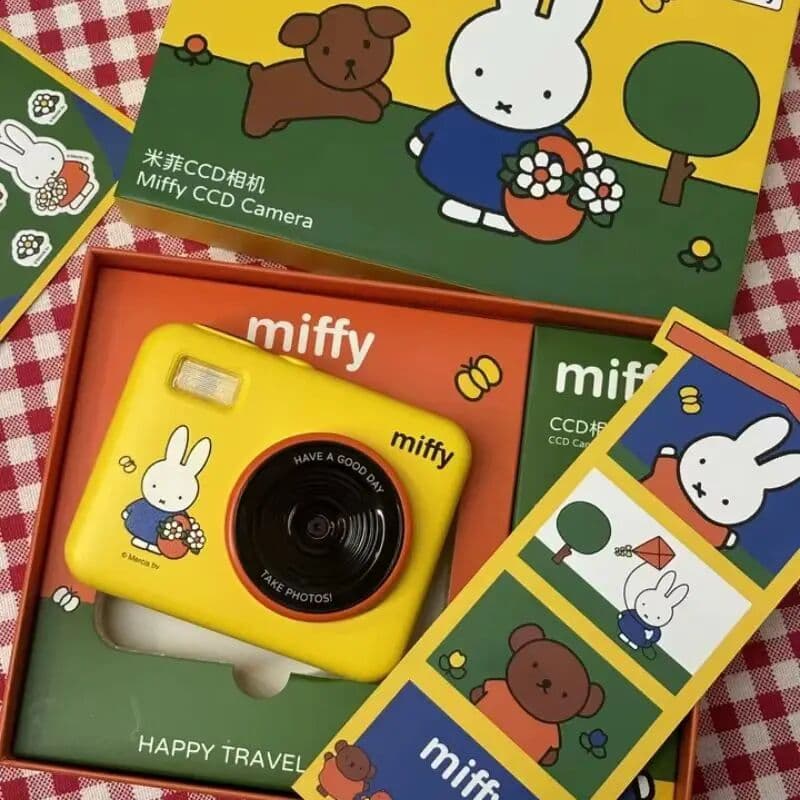Miffy Ccd Digital Camera 68 Million Pixels 180° Flip Screen Built-In Led Fill Light 10 Filters Birthday Gift (No Memory Card)