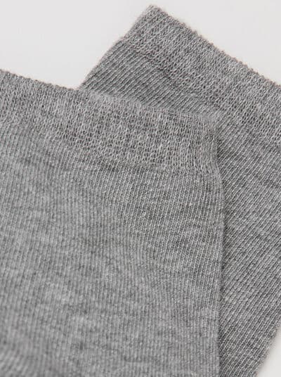 Calzedonia Dětské Krátké Bavlněné Ponožky z Prodyšného Materiálu s Aloí Vera pro Svěžest Nohou Unisex Šedá Velikost 29-32